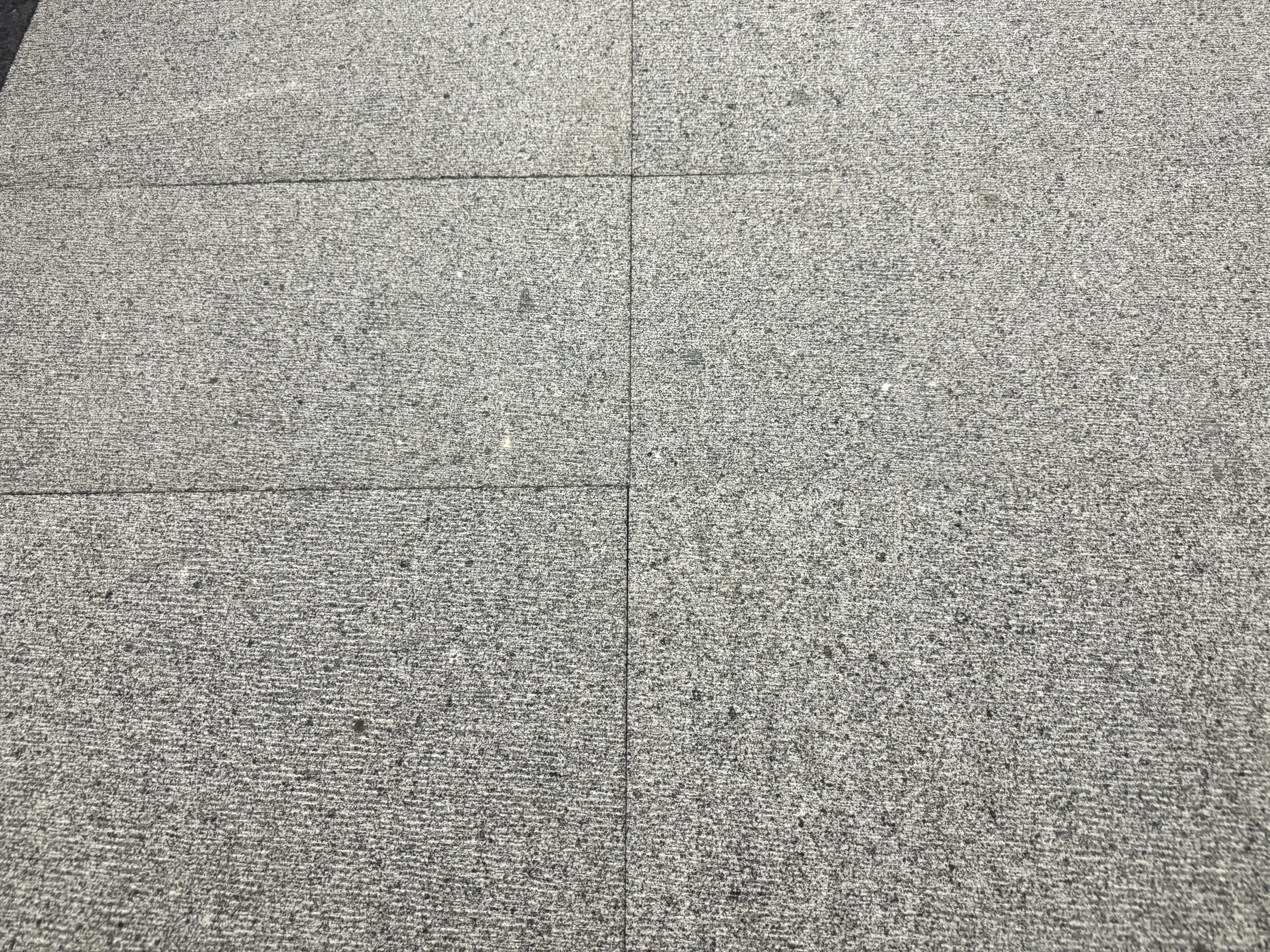 Grey Granite Chissel 3